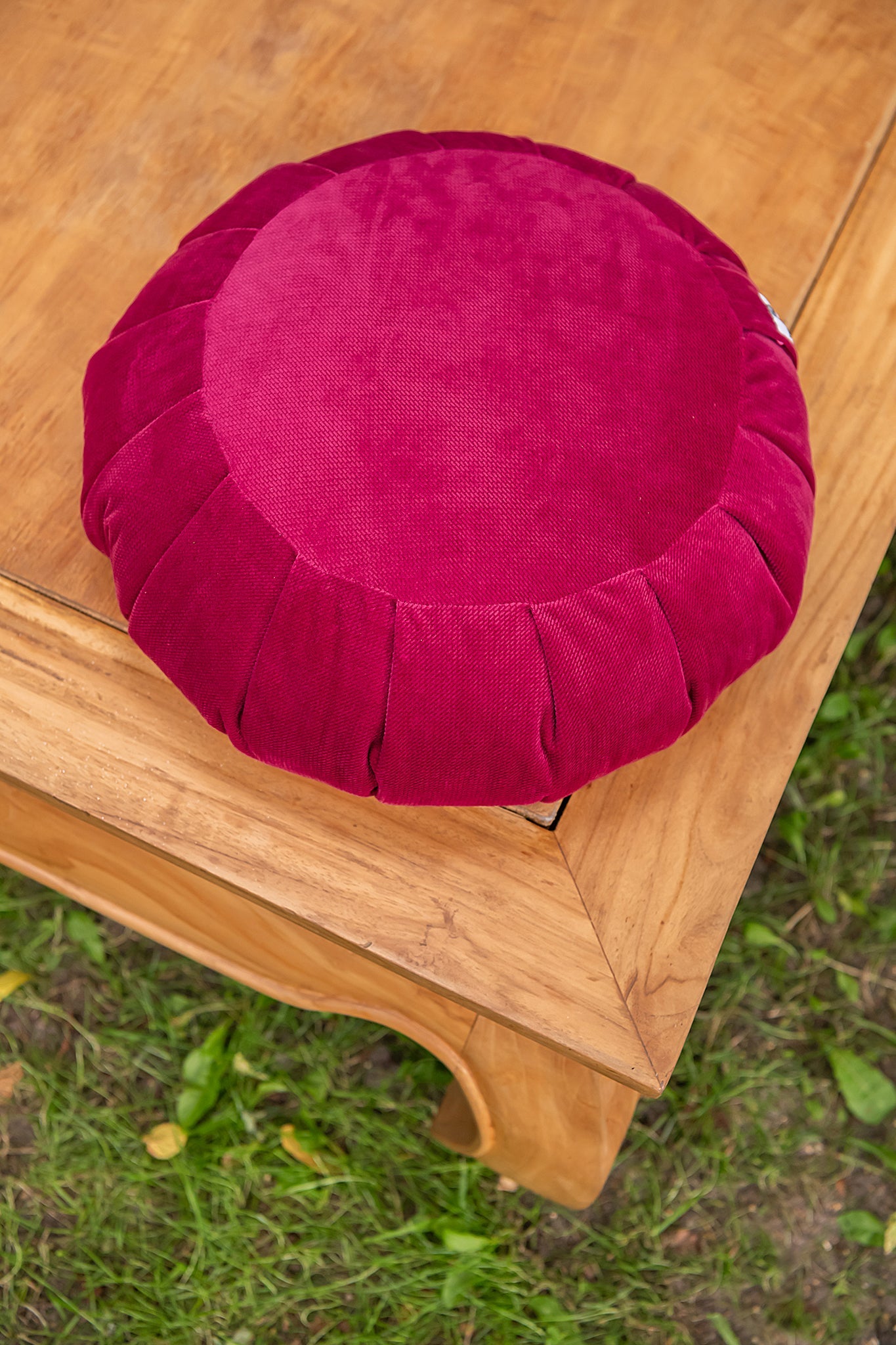 zafu pillow in carmine velvet | sensory owl